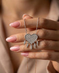 Kalp Figürlü Taşlı Kadın Kolye